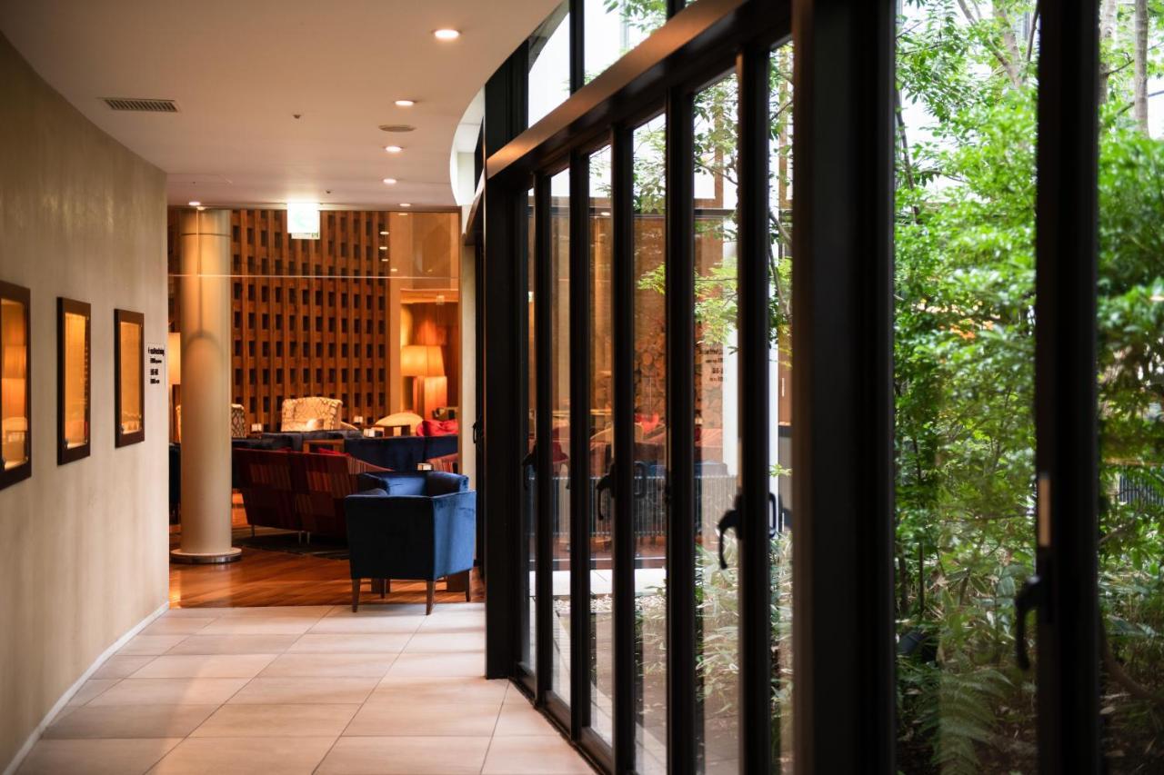 Hotel Hyatt Regency And 4*