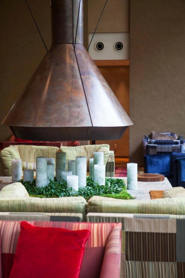 Hotel Hyatt Regency And 4*
