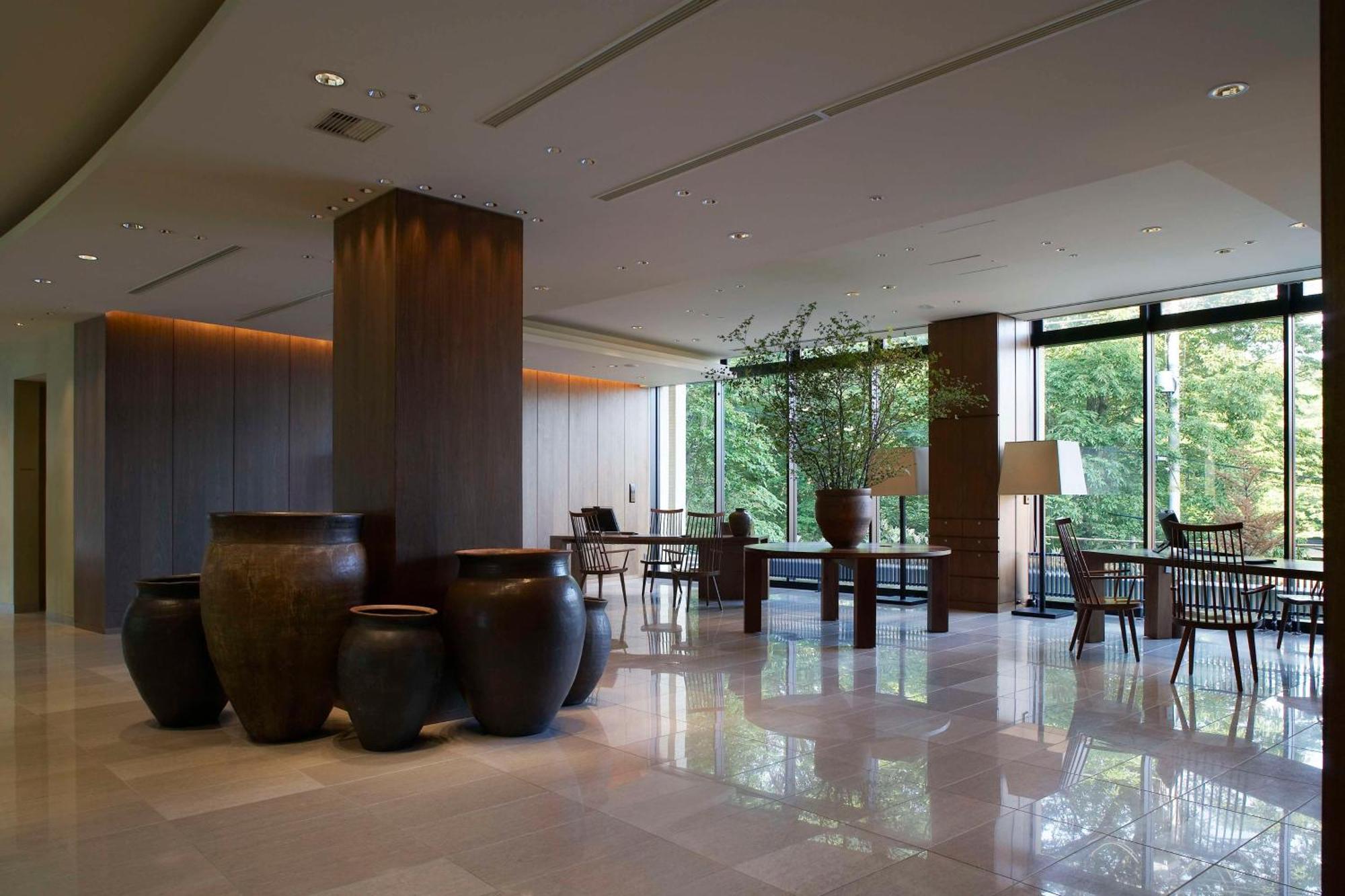 Hyatt Regency And Hakone