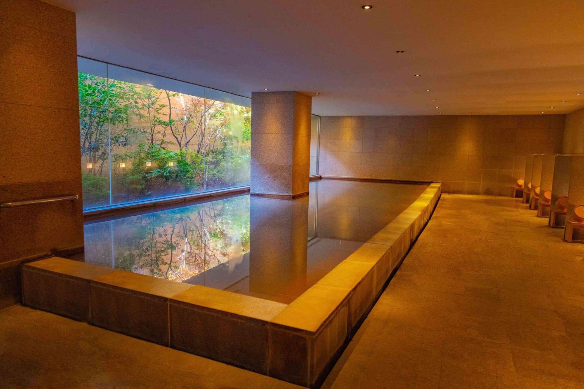 Hyatt Regency And Hotel 4*